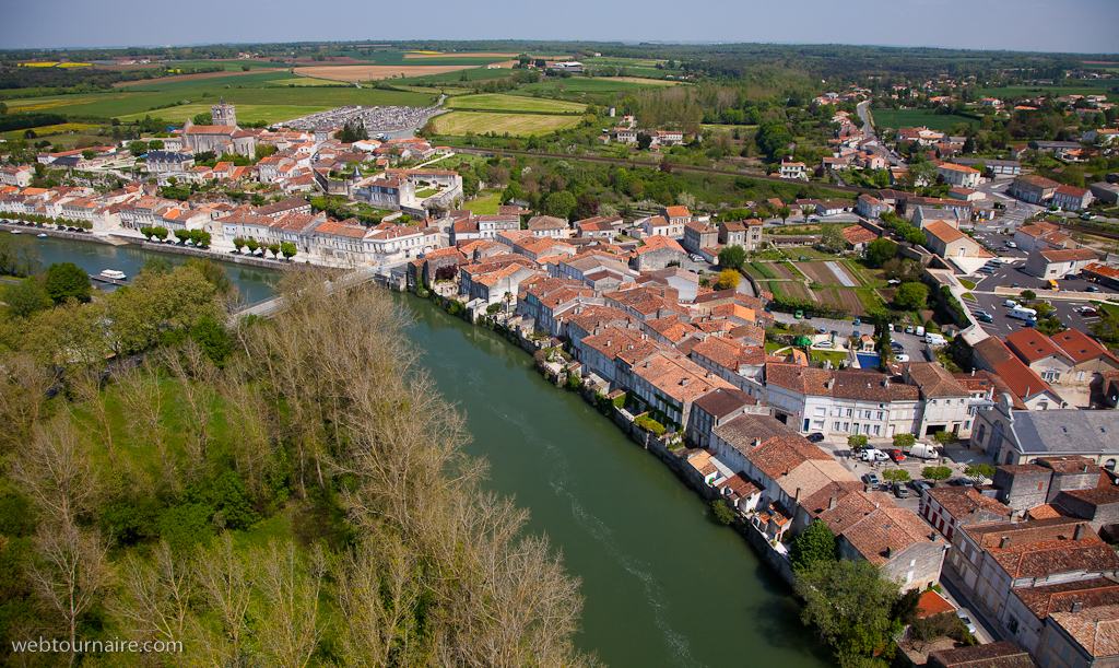 Saint Savinien - Charente maritime - 17