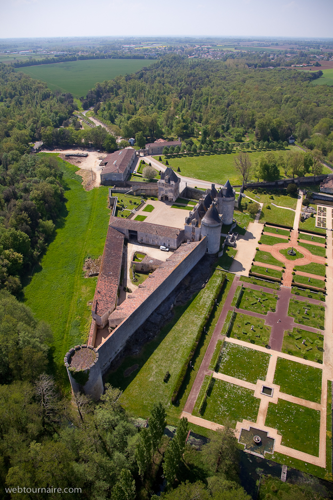 Saint Porchaire - Charente - maritime - 17