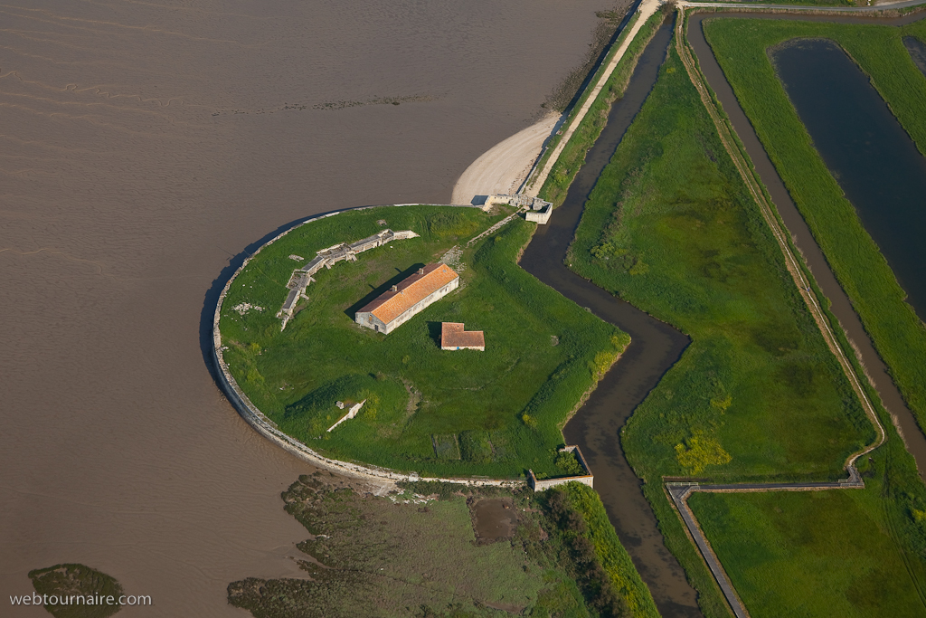 Fort Vasou