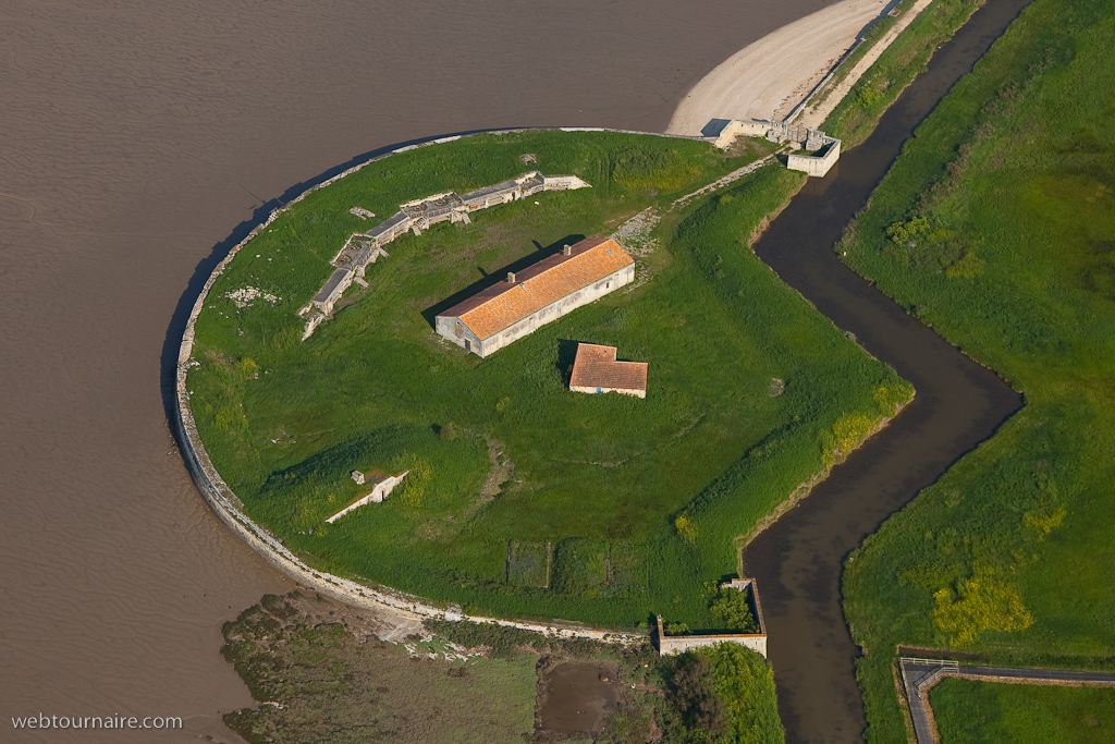 Fort Vasou