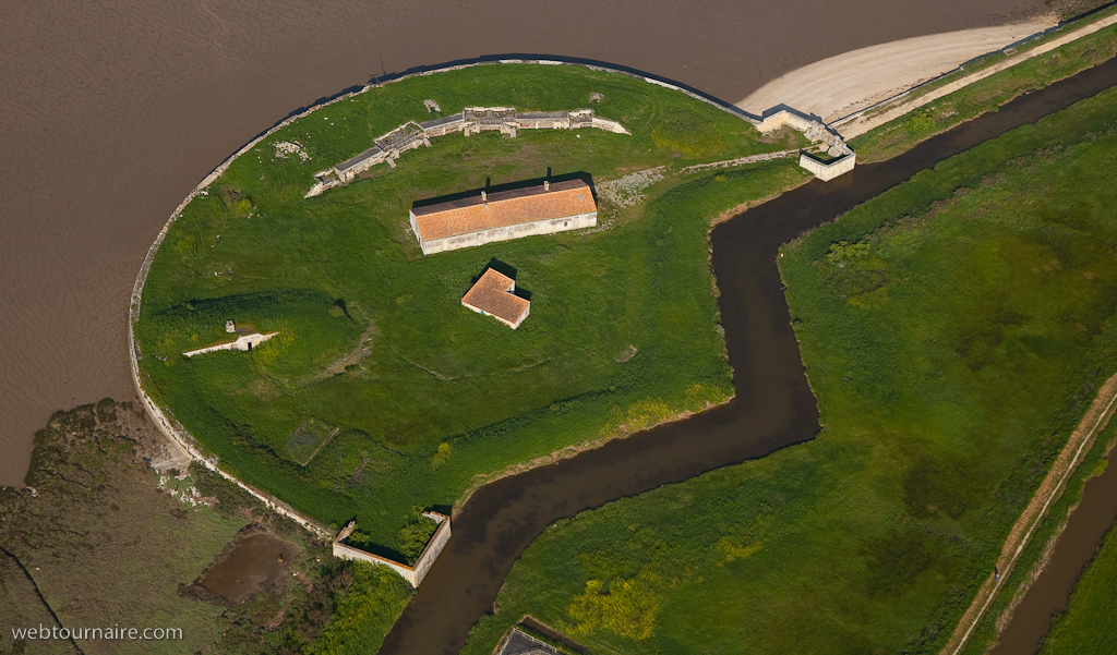 Fort Vasou