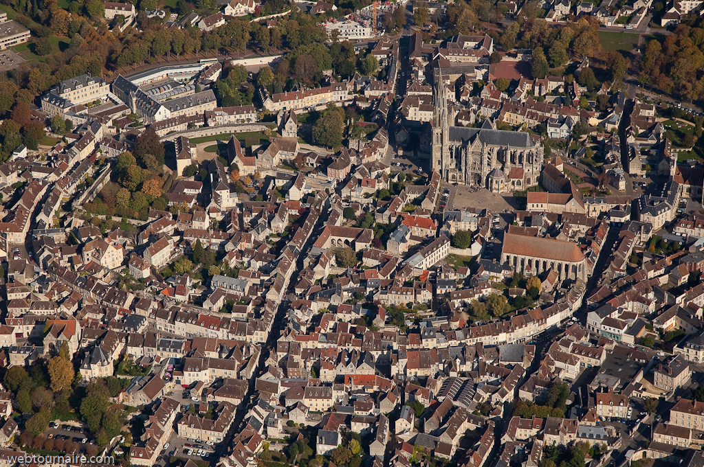 Senlis - Oise - 60